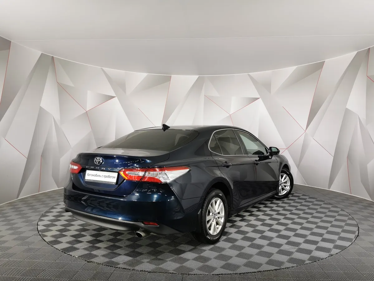 Toyota Camry 2.0 AT (150 л.с.) Синий в АВИЛОН. Слайд №2