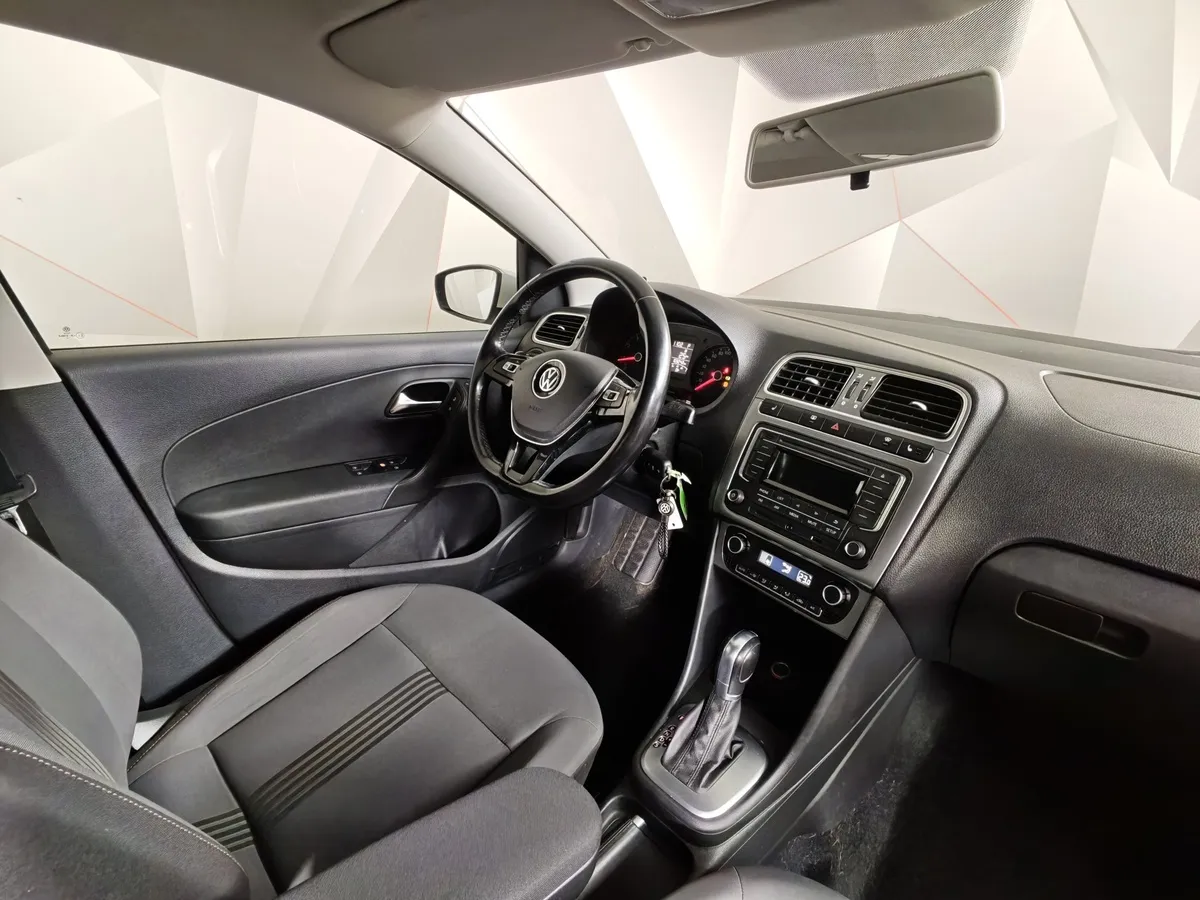 Volkswagen Polo 1.6 MPI MT (110 л.с.) Allstar Белый в АВИЛОН. Слайд №13