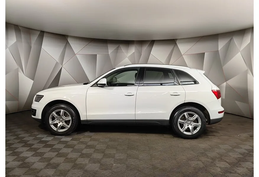 АВИЛОН - Audi Q5 3.0 TDI S tronic quattro (240 л.с.) Белый - slide 2