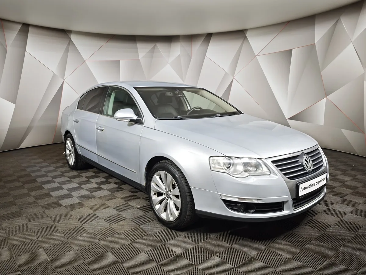 Volkswagen Passat 1.8 TSI DSG (152 л.с.) Серебристый в АВИЛОН. Слайд №3