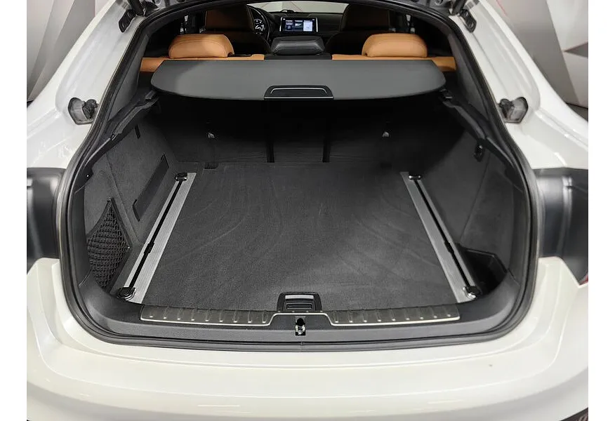 BMW X6 M50d Servotronic (381 л.с.) M Sport Белый в АВИЛОН. Слайд №9