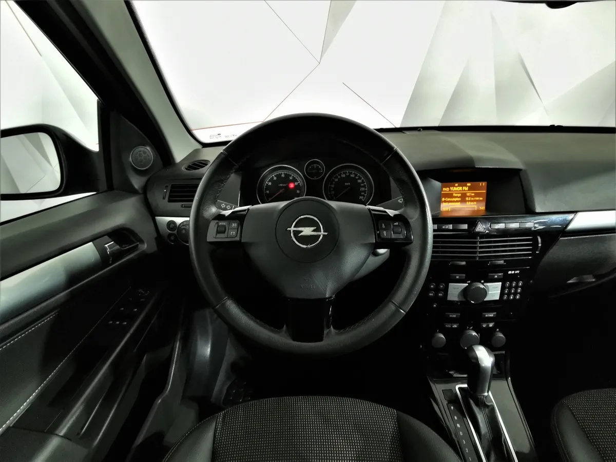 Opel Astra 1.8 AT (140 л.с.) base Серый в АВИЛОН. Слайд №18
