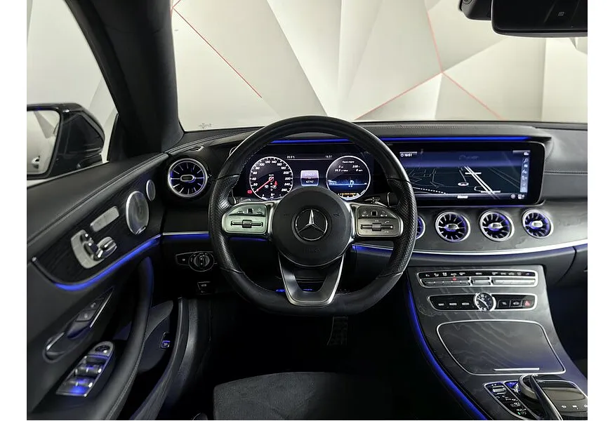 Mercedes-Benz E-Класс E 200 4MATIC G-TRONIC (184 л.с.) Sport Черный в АВИЛОН. Слайд №20