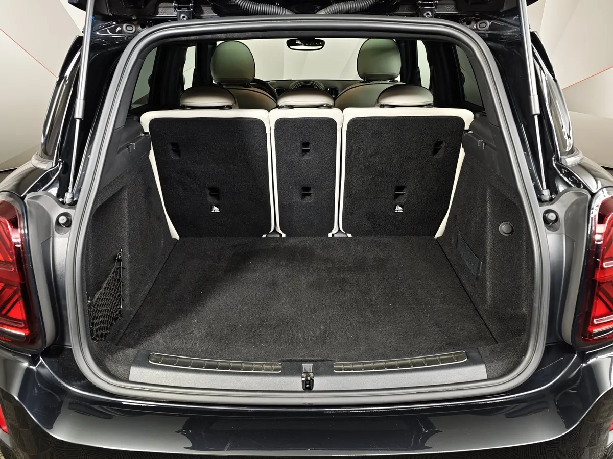 Mini Countryman 1.5 AT (136 л.с.) Черный в АВИЛОН. Слайд №9