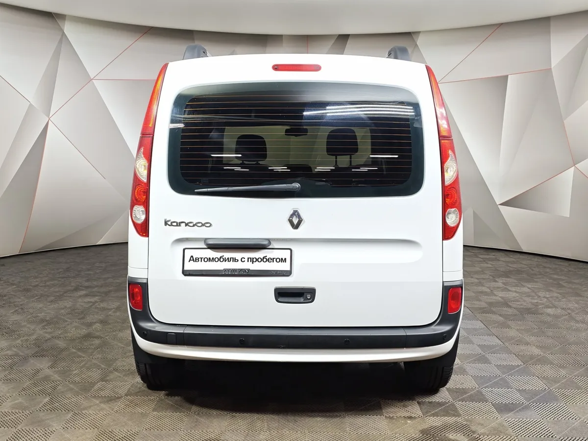 Renault Kangoo 1.6 MT (84 л.с.) Expression Белый в АВИЛОН. Слайд №8
