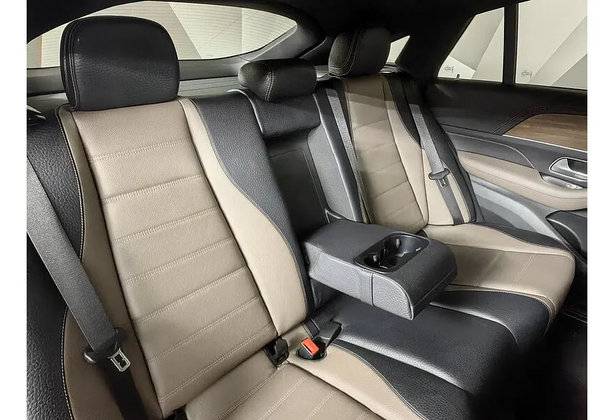 Mercedes-Benz GLE Купе 350 d 4MATIC 9G-TRONIC (249 л.с.) Черный в АВИЛОН. Слайд №17