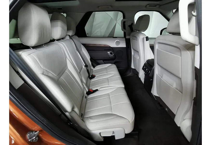 Land Rover Discovery 3.0 TDV6 AT 4WD (249 л.с.) HSE Оранжевый в АВИЛОН. Слайд №16