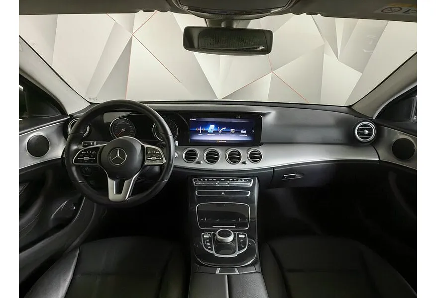 Mercedes-Benz E-Класс E 200 9G-TRONIC (184 л.с.) Premium Черный в АВИЛОН. Слайд №13