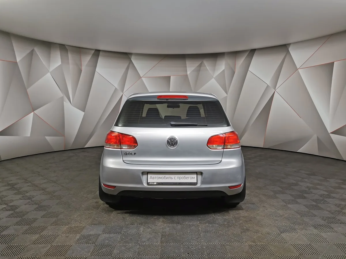 Volkswagen Golf 1.6 DSG (102 л.с.) Trendline Серебристый в АВИЛОН. Слайд №8