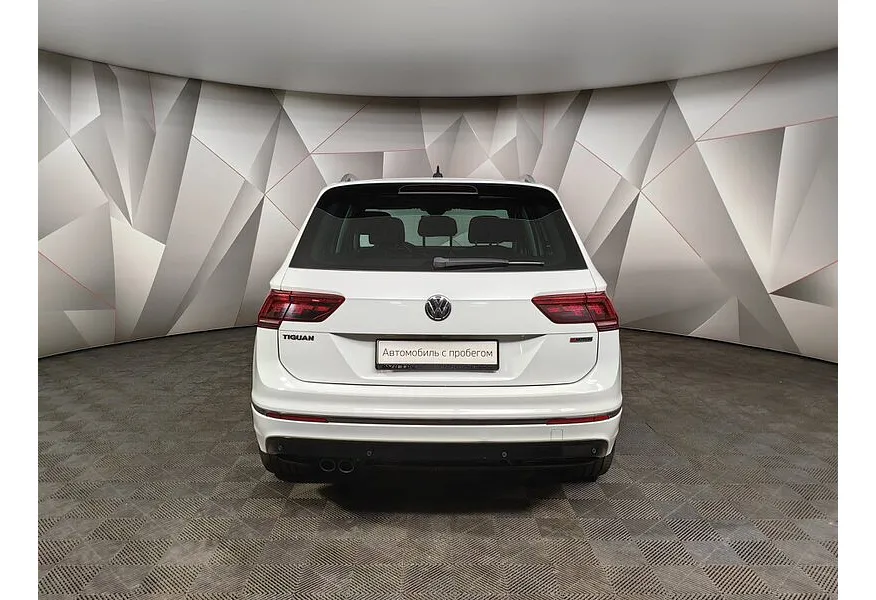 Volkswagen Tiguan 2.0 TSI 4Motion DSG (180 л.с.) Sportline Белый в АВИЛОН. Слайд №8