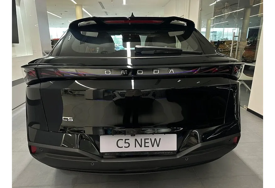 АВИЛОН - Omoda C5 1.5T DCT FWD (147 л.с.) Актив Черный - slide 9637467