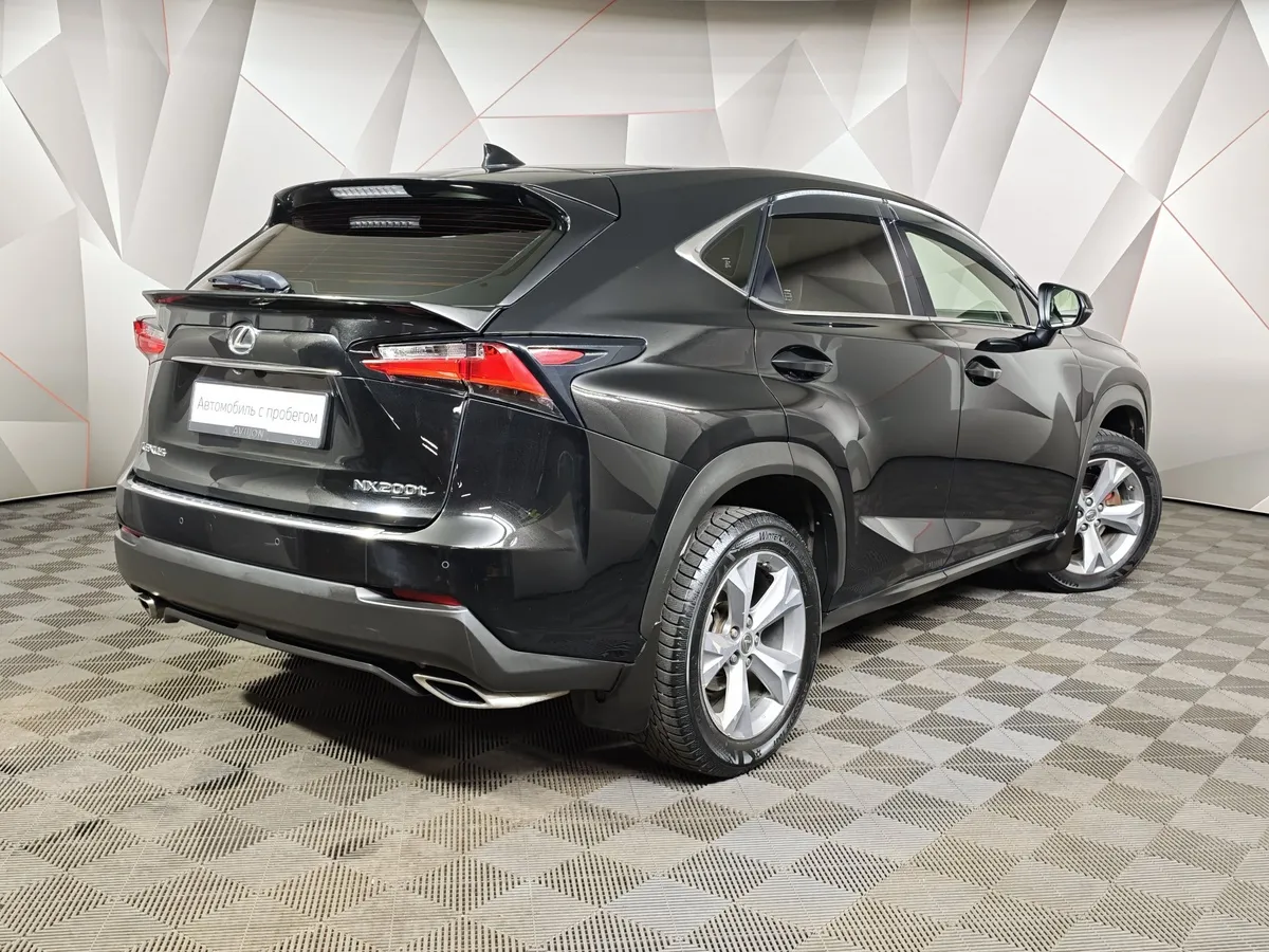 Lexus NX 200t АТ AWD (238 л.с.) Черный в АВИЛОН. Слайд №2