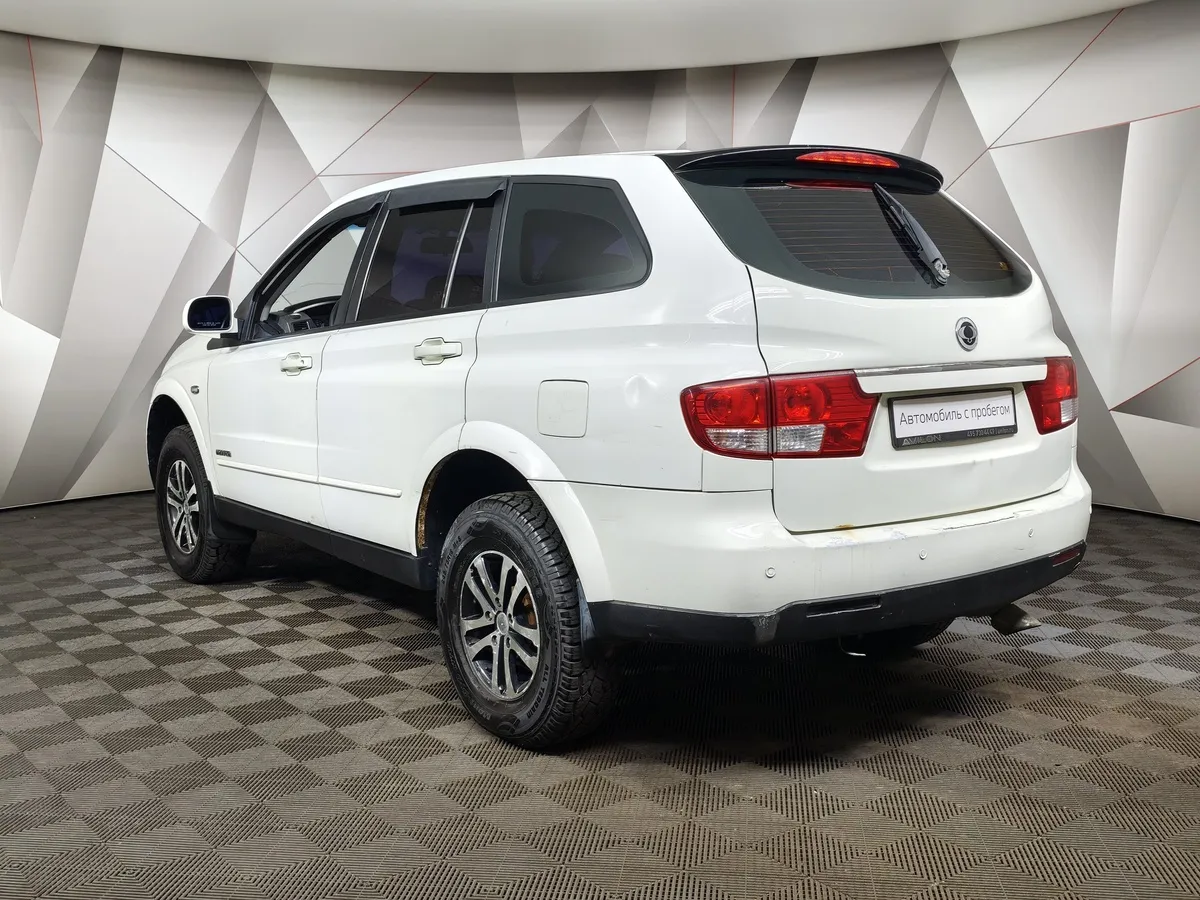SsangYong Kyron 2.0 Xdi E-Tronic 4WD (141 л.с.) Белый в АВИЛОН. Слайд №4