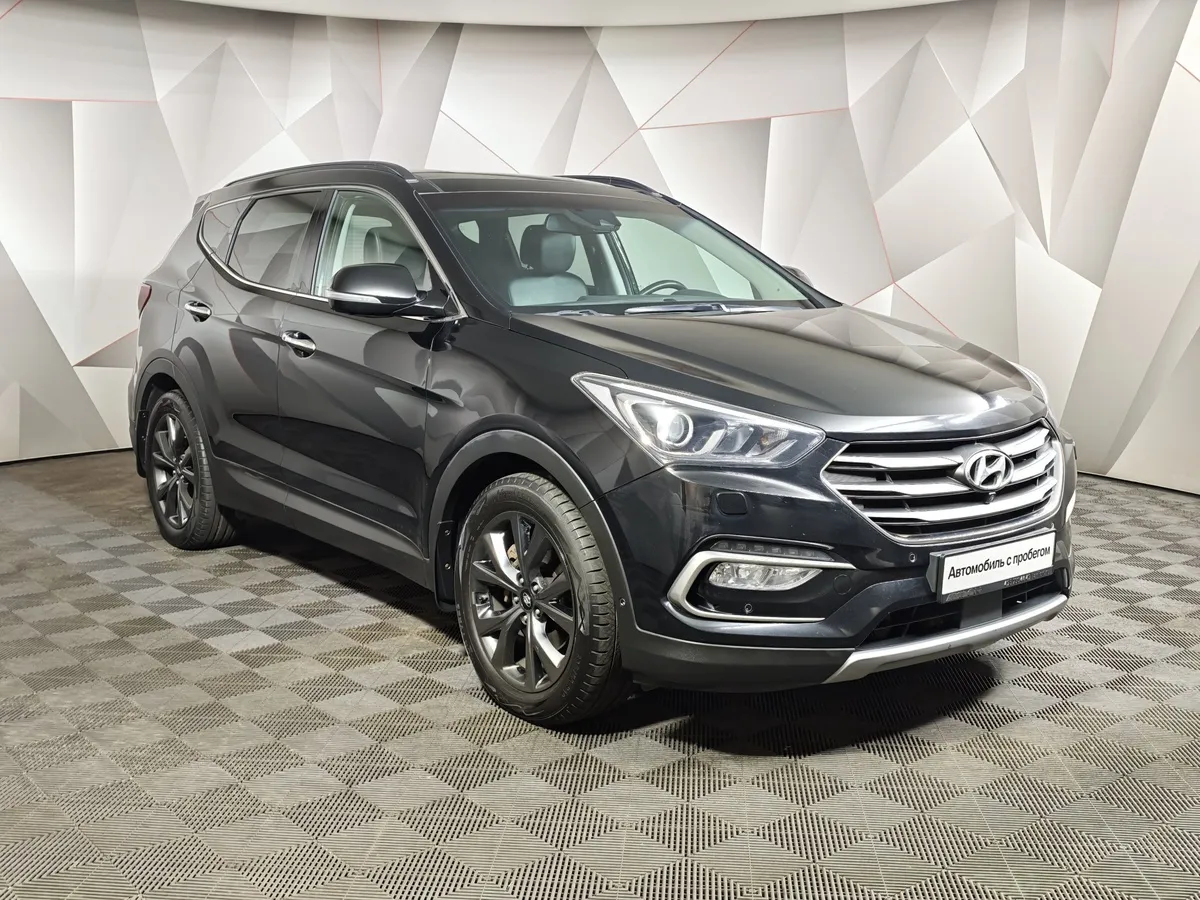 Hyundai Santa Fe 2.4 AT 4WD (175 л.с.) High-tech Черный в АВИЛОН. Слайд №3