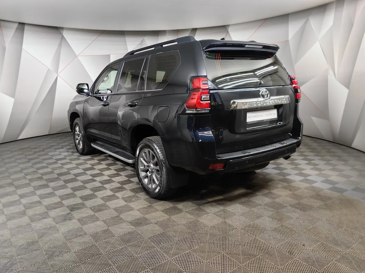 Toyota Land Cruiser Prado 4.0 AT AWD (249 л.с.) Черный в АВИЛОН. Слайд №4