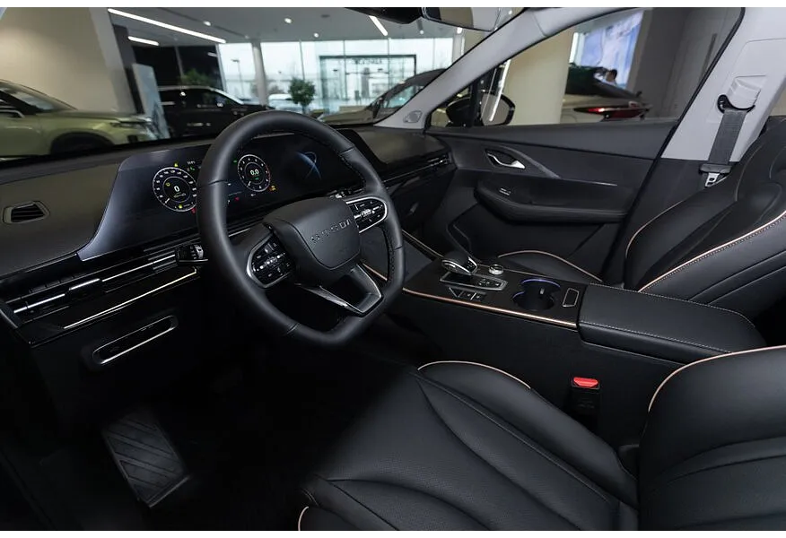 Omoda C5 1.6T DCT 4WD (150 л.с.) Supreme Серый в АВИЛОН. Слайд №12