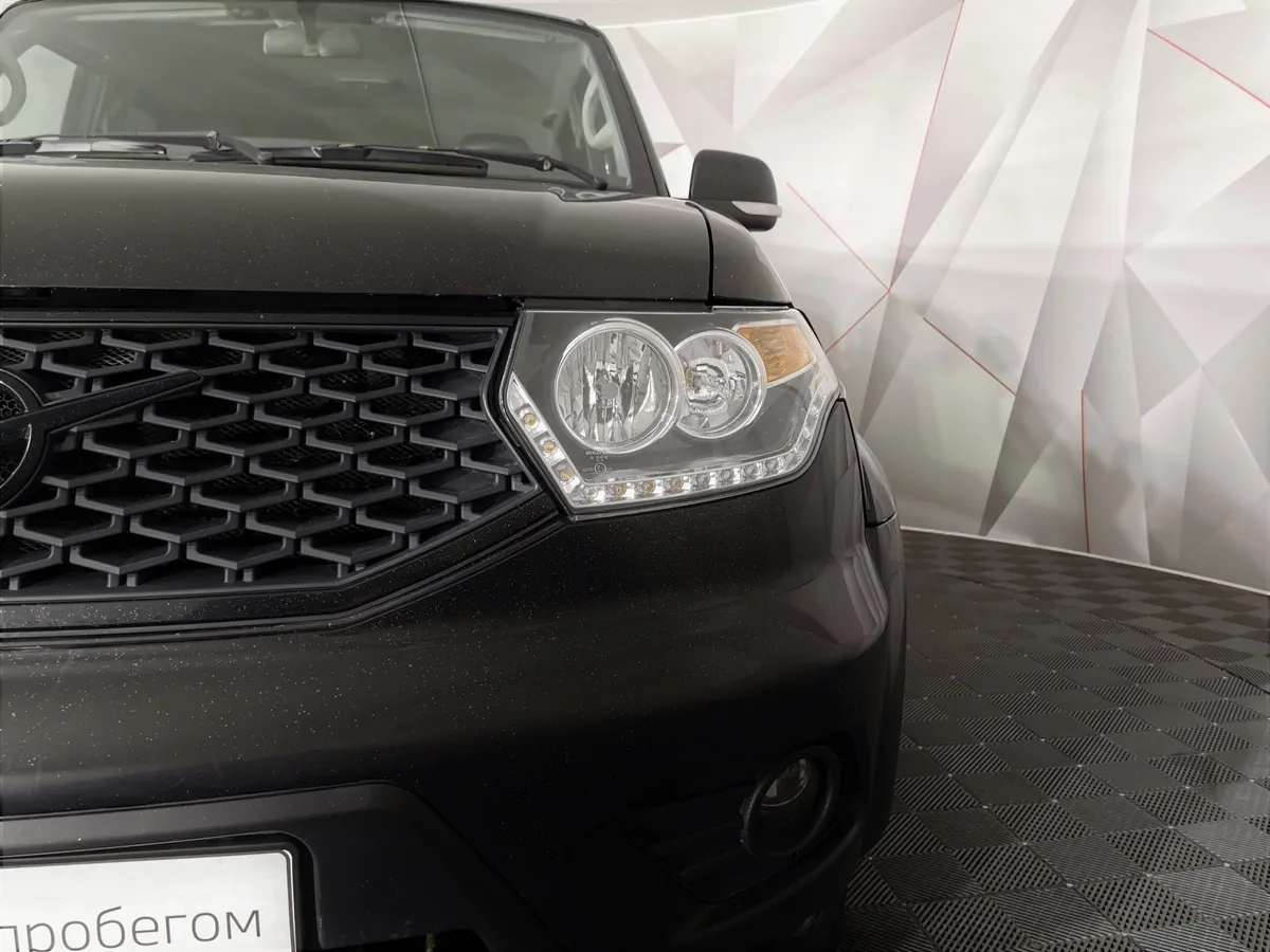 УАЗ Patriot 2.7 AT 4WD (150 л.с.) Оптимум Черный в АВИЛОН. Слайд №10