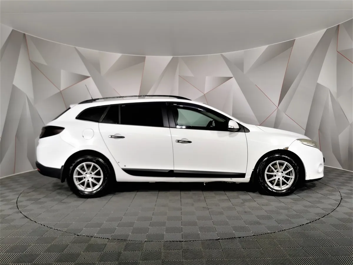 Renault Megane 1.5 dCi MT (90 л.с.) Белый в АВИЛОН. Слайд №6