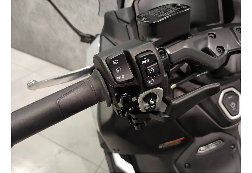 Yamaha XP560 XP560 560 см³ 560 Серый в АВИЛОН. Слайд №8