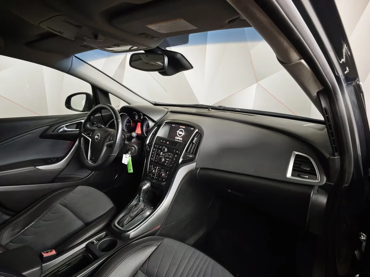 Opel Astra 1.4 Turbo AT (140 л.с.) Серый в АВИЛОН. Слайд №10
