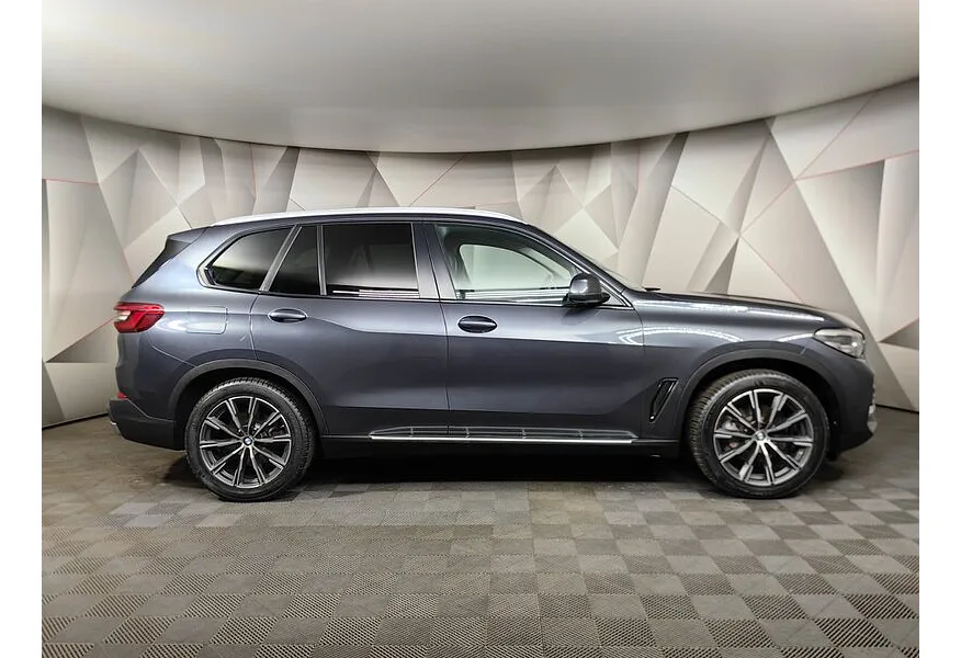 BMW X5 xDrive30d Steptronic (249 л.с.) Серый в АВИЛОН. Слайд №6