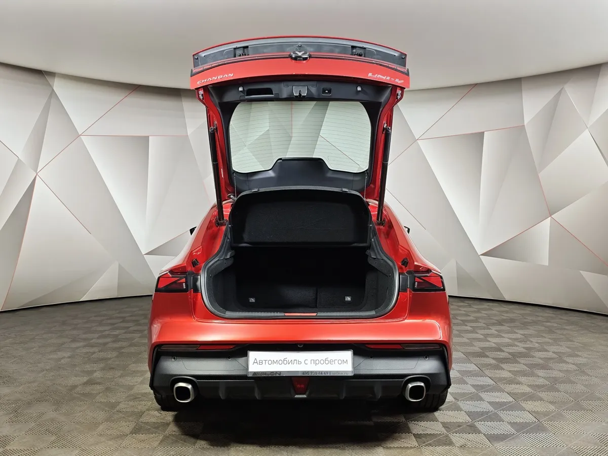 Changan UNI-V 1.5 AMT (181 л.с.) Tech Красный в АВИЛОН. Слайд №12