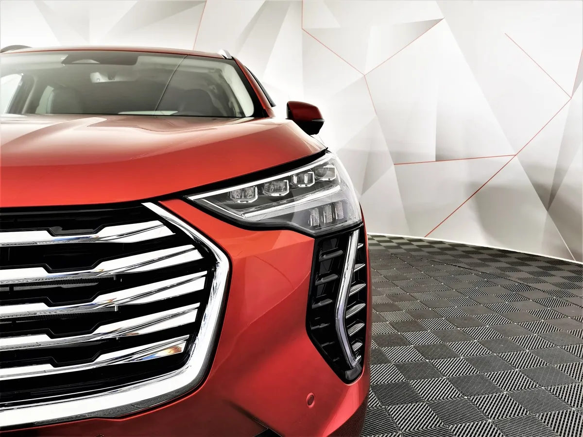 Haval Jolion 1.5 DCT (143 л.с.) Premium Красный в АВИЛОН. Слайд №10