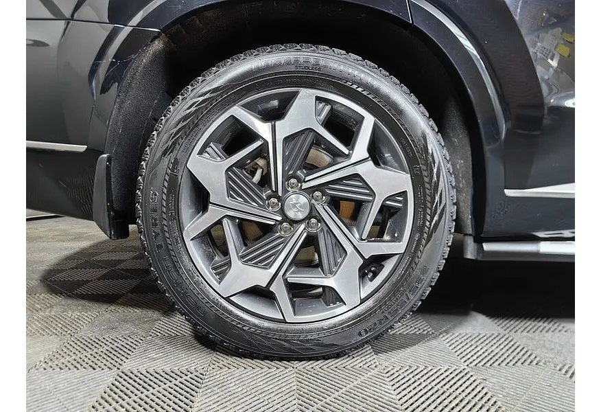 Hyundai Palisade 2.2 - 8AT CRDi (200 л.с.) 7 мест Prestige Черный в АВИЛОН. Слайд №9