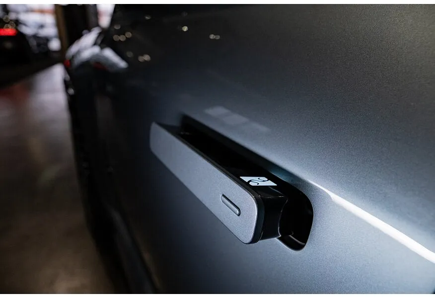 LIVE. Слайд №13