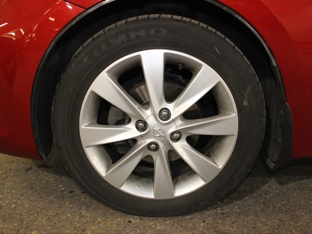 Hyundai Solaris 1.6 AT (123 л.с.) Dynamic Красный в АВИЛОН. Слайд №10