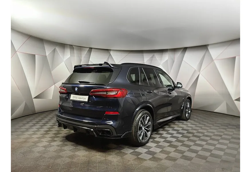 BMW X5 xDrive30d Steptronic (249 л.с.) M Sport Plus Черный в АВИЛОН. Слайд №2