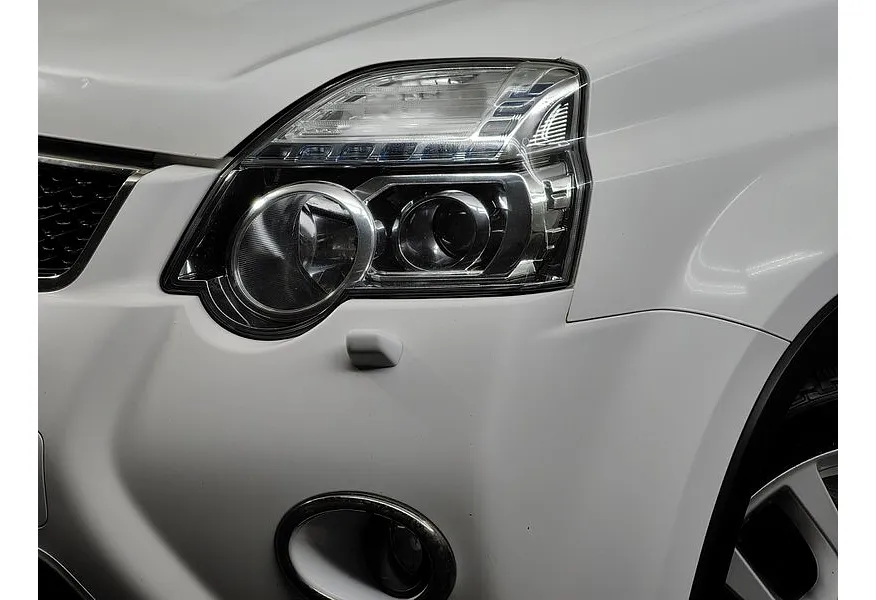 Nissan X-Trail 2.0 CVT AWD (141 л.с.) Белый в АВИЛОН. Слайд №10