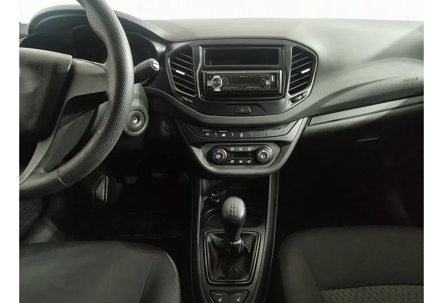АВИЛОН - ВАЗ (Lada) Vesta 1.6 MT (106 л.с.) Красный - slide 13