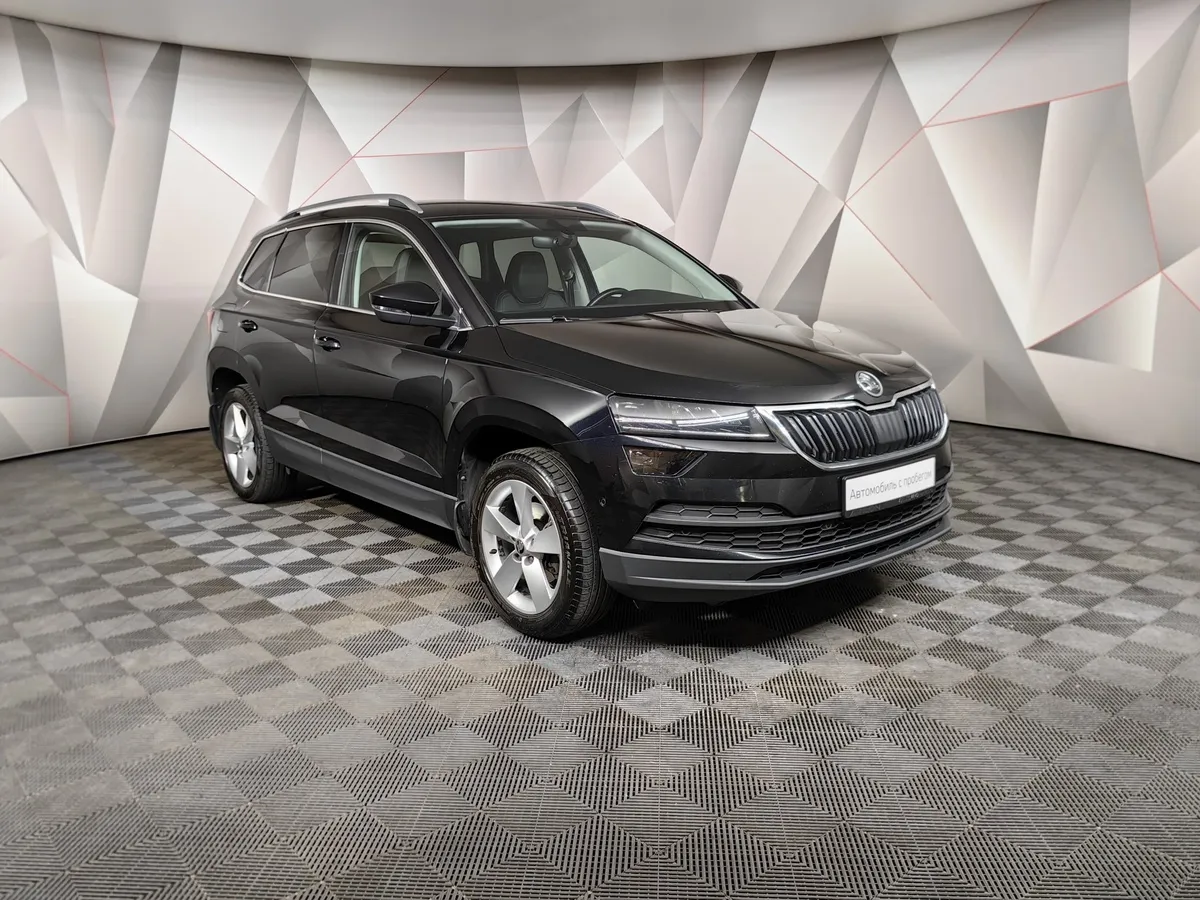 Skoda Karoq 1.4 AT FWD (150 л.с.) Ambition Черный в АВИЛОН. Слайд №3