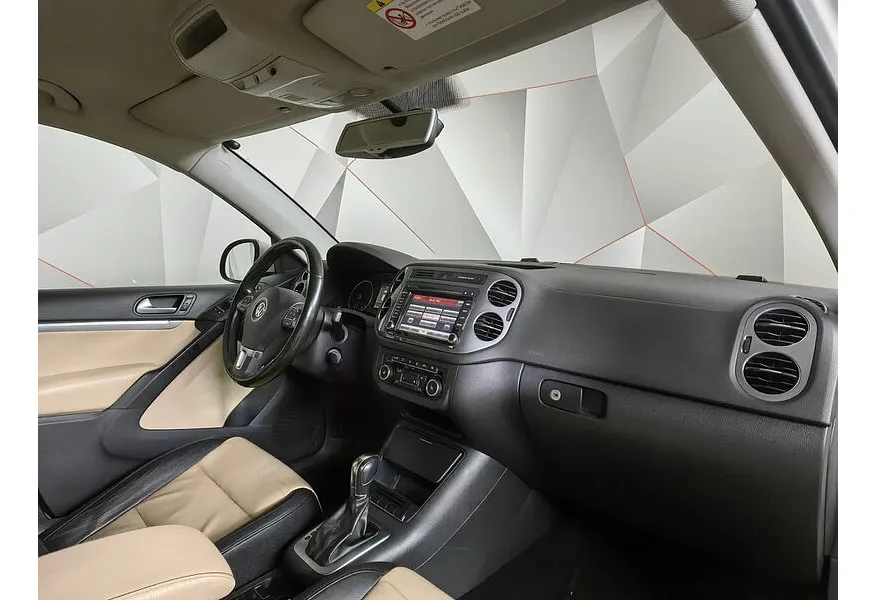 АВИЛОН - Volkswagen Tiguan 2.0 TSI 4Motion AT (200 л.с.) Sport & Style Белый - slide 13