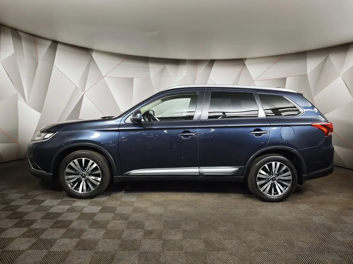 Mitsubishi Outlander 2.0 MIVEC CVT 4WD (146 л.с.) Intense Plus Синий в АВИЛОН. Слайд №5