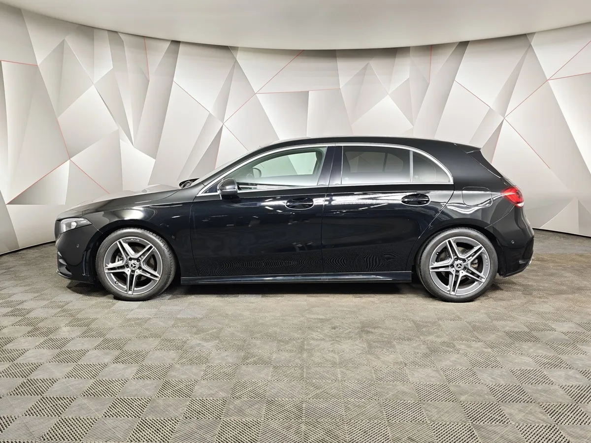 Mercedes-Benz A-Класс A 200 7G-DCT (150 л.с.) Sport Черный в АВИЛОН. Слайд №5