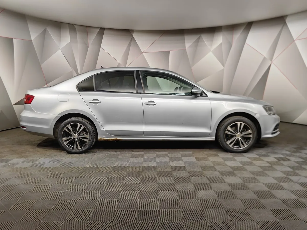 Volkswagen Jetta 1.6 MPI AT (105 л.с.) Trendline Серебристый в АВИЛОН. Слайд №6