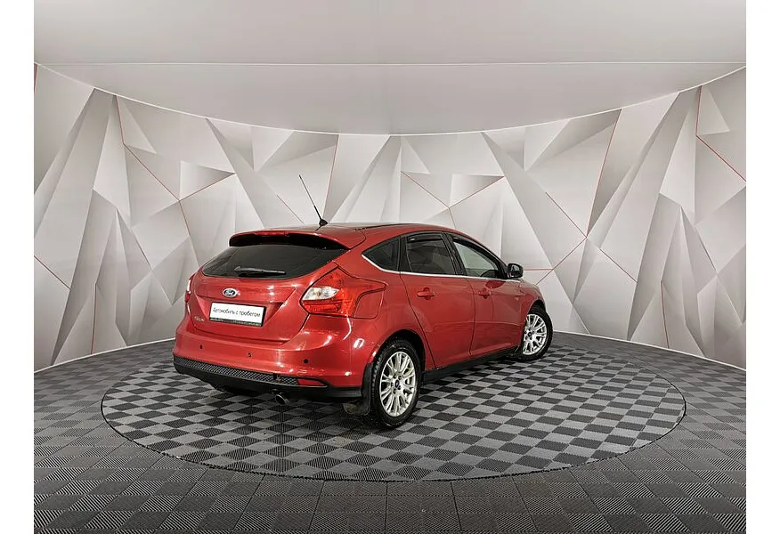 Ford Focus 2.0 MT (150 л.с.) Trend Plus Красный в АВИЛОН. Слайд №2