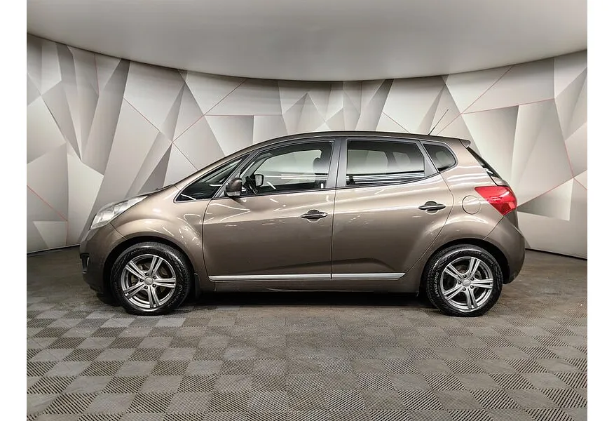 LIVE. Слайд №3