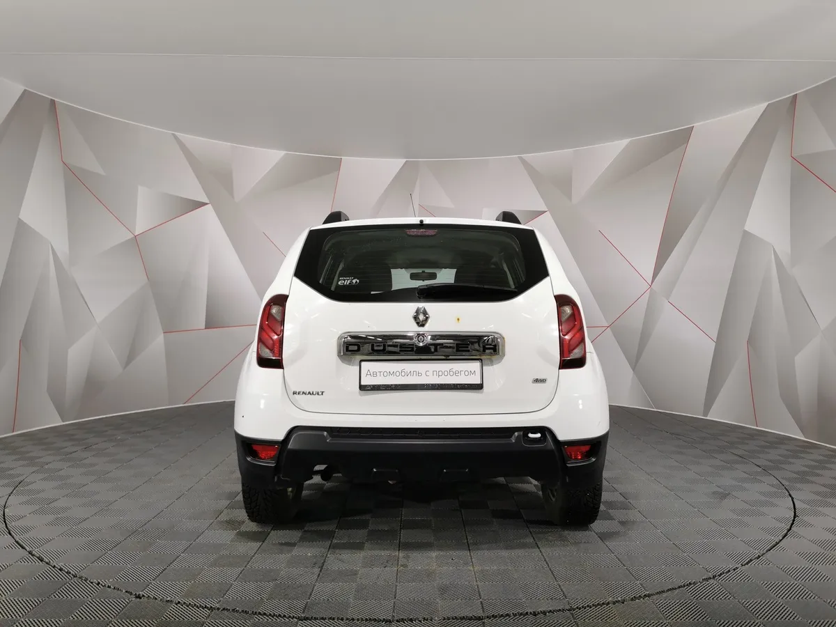 Renault Duster 2.0 AT 4x4 (143 л.с.) Luxe Privilege Белый в АВИЛОН. Слайд №8