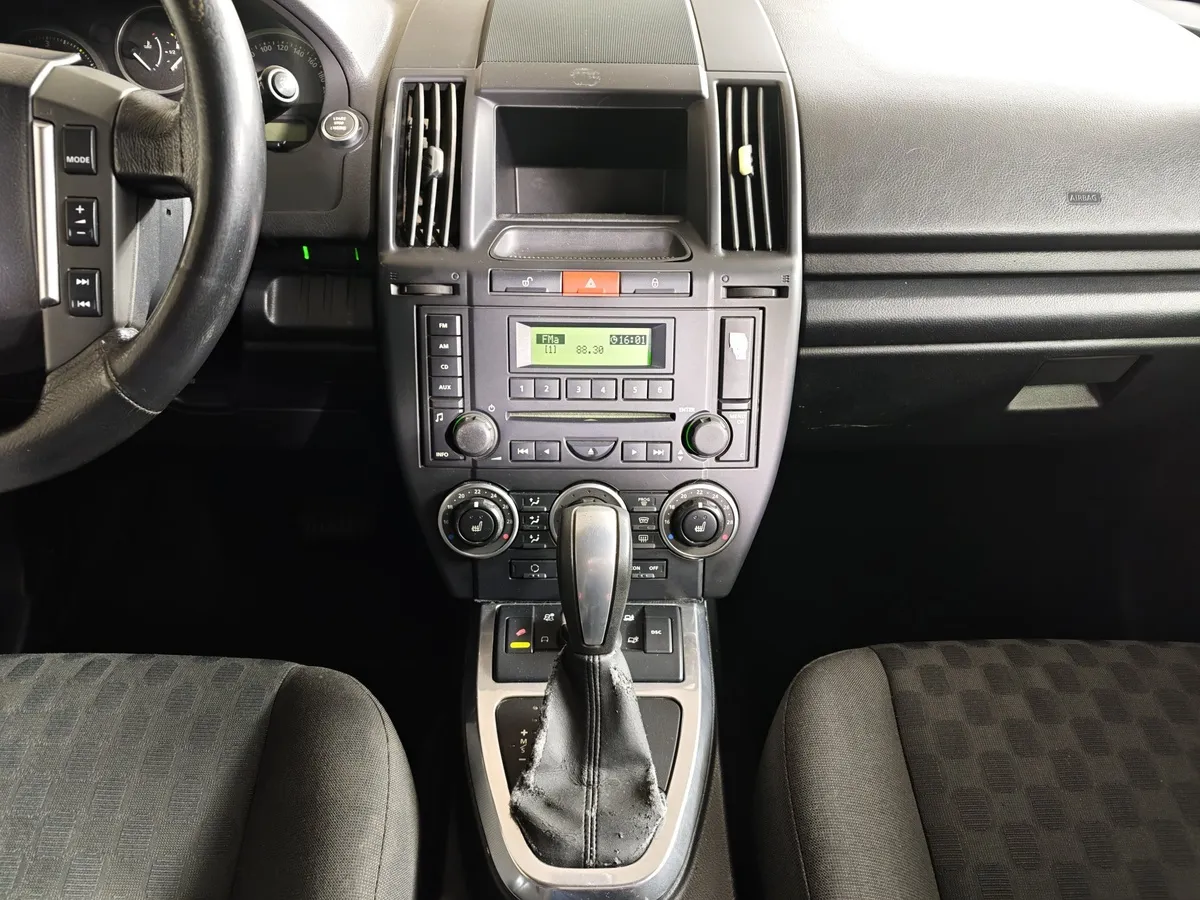 Land Rover Freelander 2.2 TD AT (160 л.с.) Красный в АВИЛОН. Слайд №15