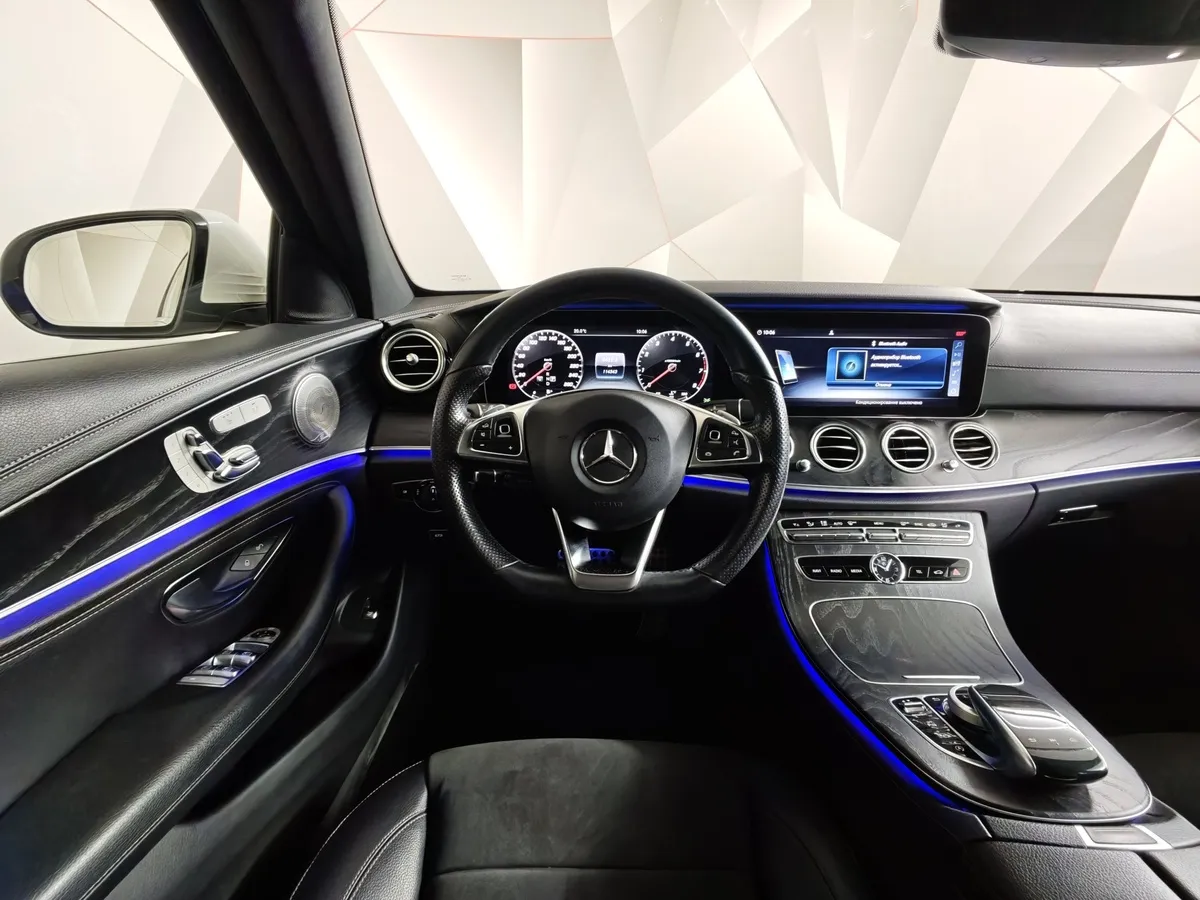 Mercedes-Benz E-Класс E 200 4MATIC 9G-TRONIC (184 л.с.) Белый в АВИЛОН. Слайд №20