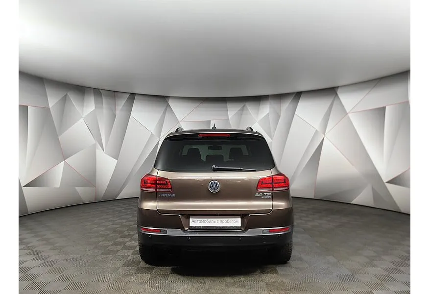 Volkswagen Tiguan 2.0 TSI 4Motion AT (180 л.с.) CLUB Коричневый в АВИЛОН. Слайд №8