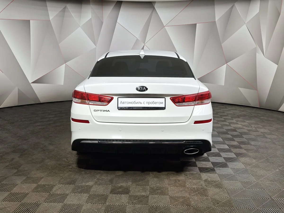 Kia Optima 2.0 MPI AT (150 л.с.) Белый в АВИЛОН. Слайд №8