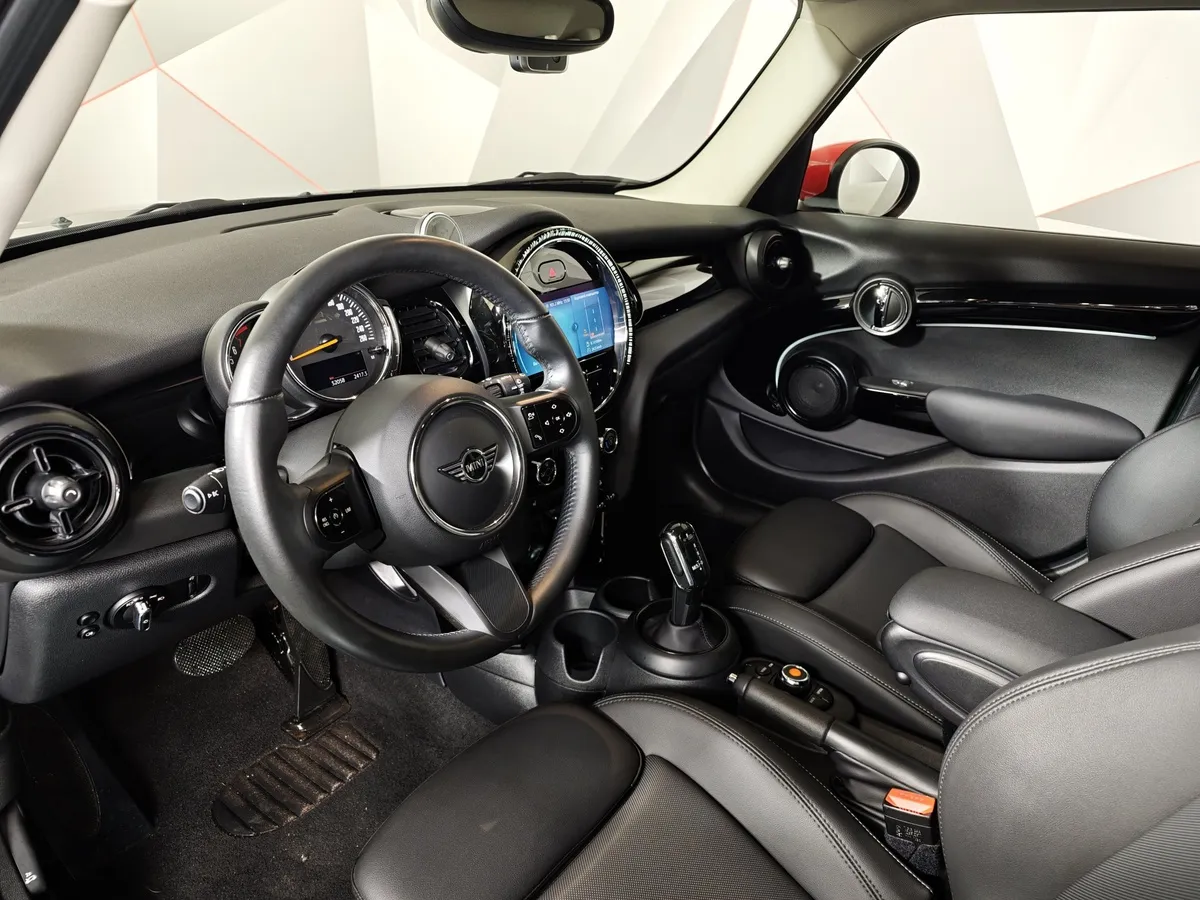 MINI 3 двери 1.5 AT (136 л.с.) Зеленый в АВИЛОН. Слайд №12
