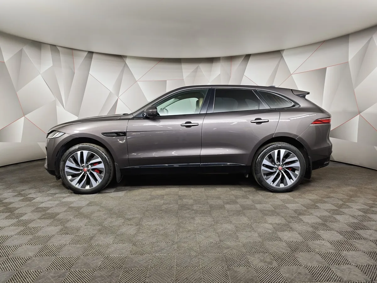 Jaguar F-Pace 2.0P AT AWD (249 л.с.) SE Серый в АВИЛОН. Слайд №5