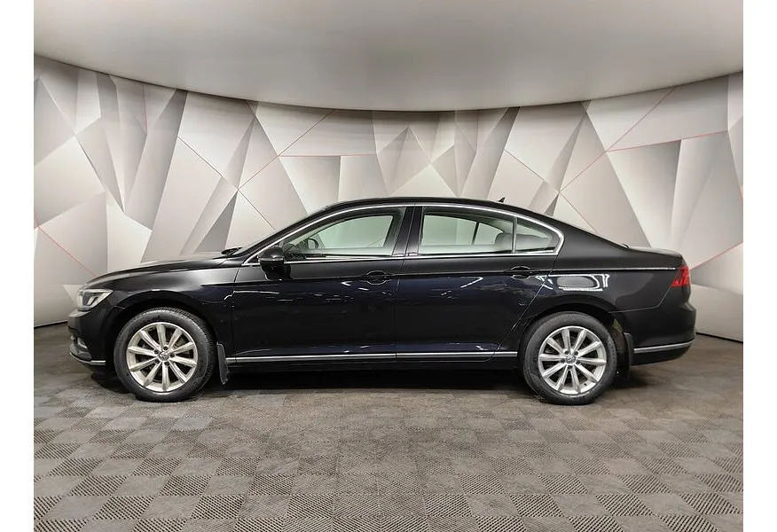 Volkswagen Passat 1.4 TSI BlueMotion DSG (150 л.с.) Trendline Черный в АВИЛОН. Слайд №5