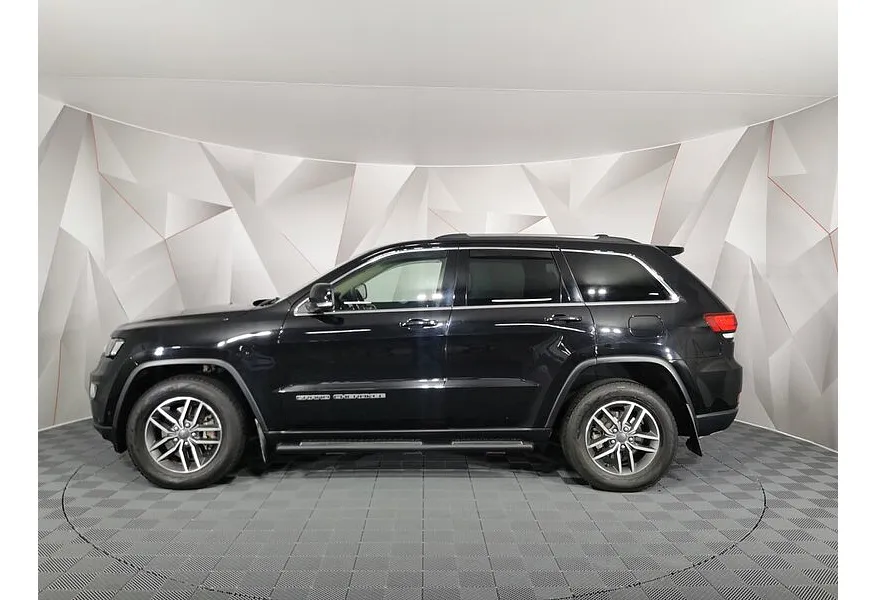 АВИЛОН - Jeep Grand Cherokee 3.0 AT AWD (238 л.с.) Limited Черный - slide 2