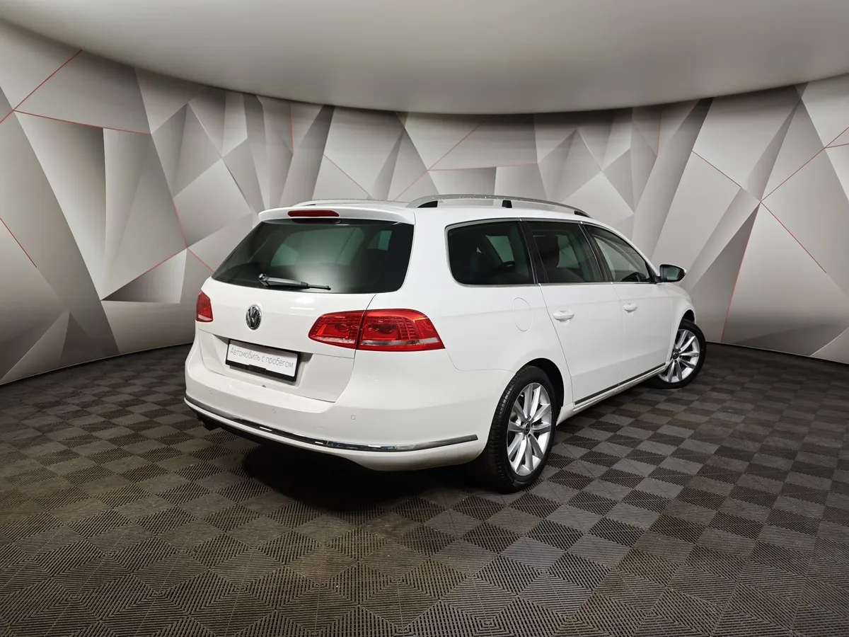 Volkswagen Passat 1.8 TSI DSG (152 л.с.) Comfortline Белый в АВИЛОН. Слайд №2